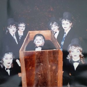 Meet your Posher, Linda